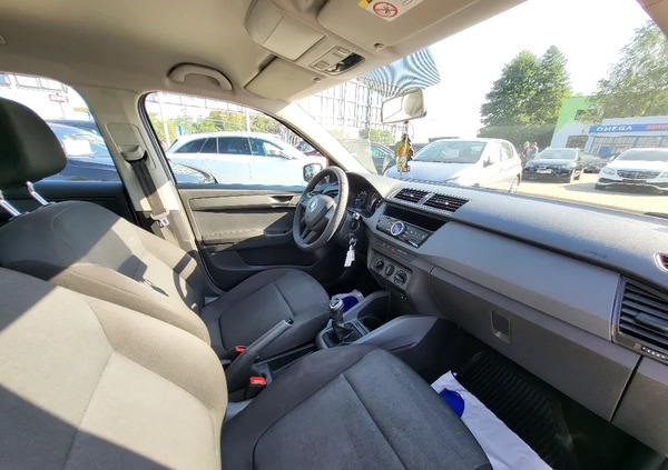 Skoda Fabia cena 24900 przebieg: 271000, rok produkcji 2019 z Tykocin małe 79